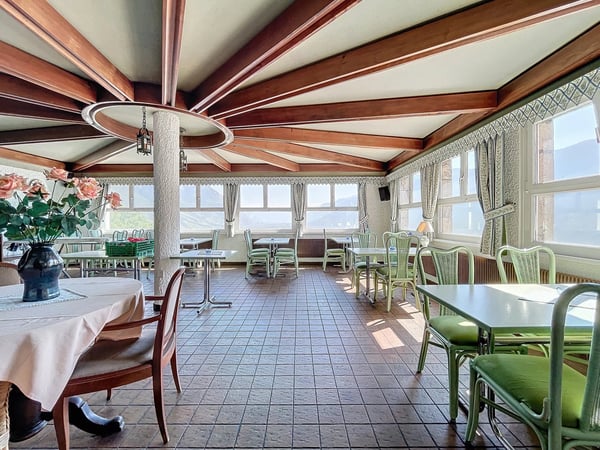 Immeuble d'exception au potentiel inestimable 8