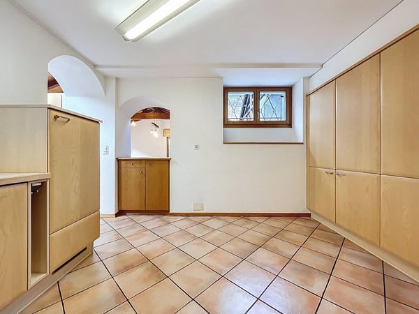 Appartement en rez-de-chaussée surélevé avec jardin 4