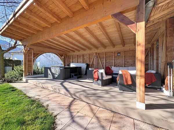 Spacieuse villa au calme, terrasse et jacuzzi 7
