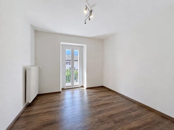 Exclusivité - Splendide maison de village rénovée, jardin et piscine 9