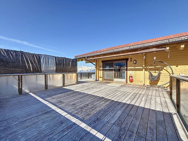 Luxueux et atypique chalet avec vue panoramique 3