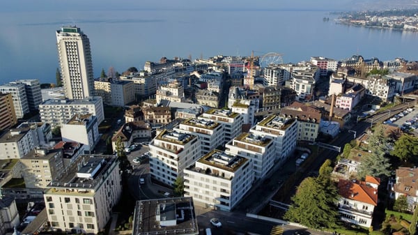 Vue sur le lac au coeur de Montreux 3