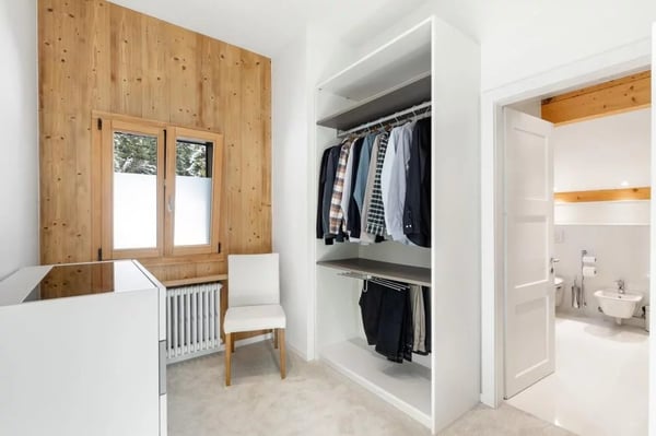 Chalet avec une vue imprenable et potentiel exceptionnel 10