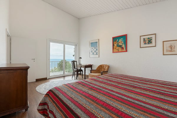 Villa de 7.5 pièces avec vue panoramique 8