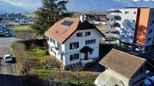 Maison à vendre avec potentiel de rendement locatif 1