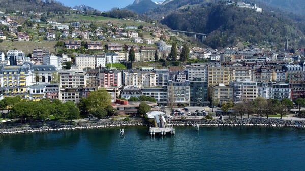Appartement de 4.5 pièces au centre de Montreux 13