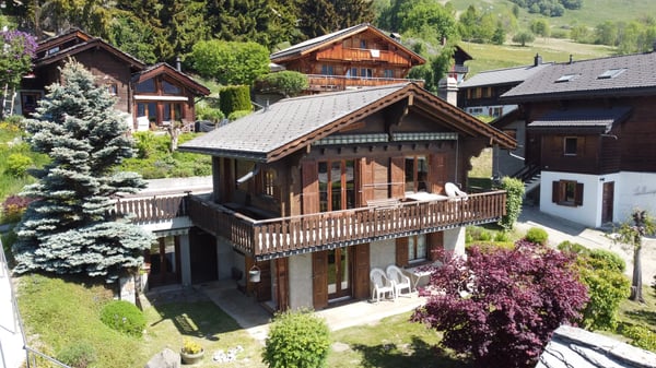 Chalet avec fort potentiel de rénovation 1