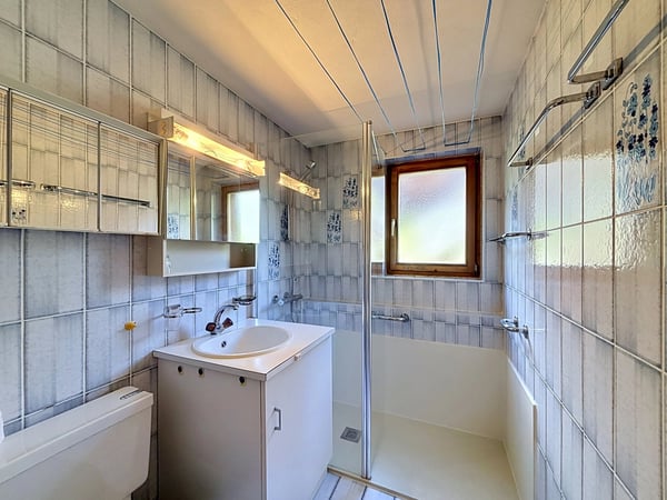 Chalet avec fort potentiel de rénovation 8