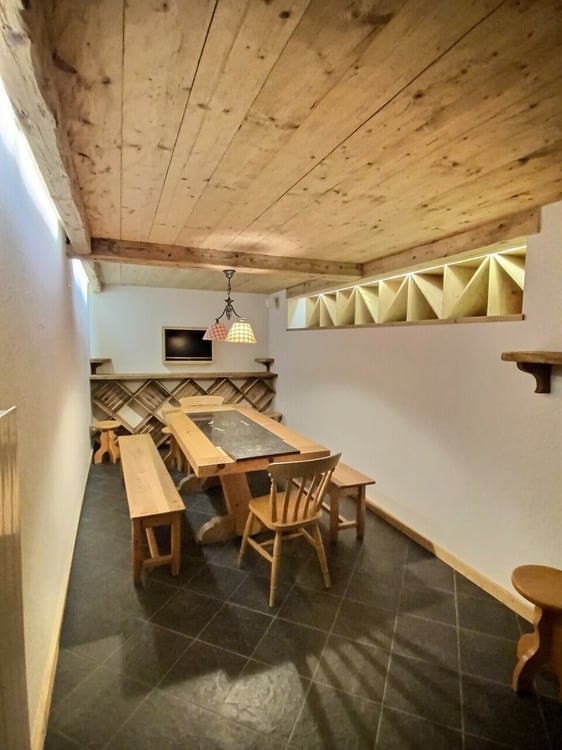 25 39 Chalet idéalement situé dans un style alpin tout confort 13