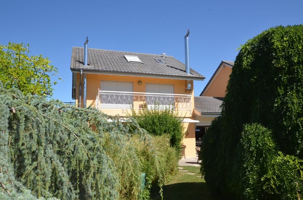 Villa de standing à vendre à Avenches 1