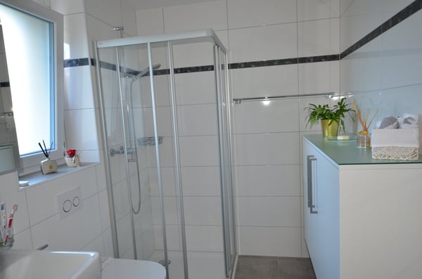 Magnifique appartement 4,5 pièces rez de jardin à Avenches 15