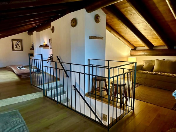 Charming duplex apartment in the historic center of Origlio 7