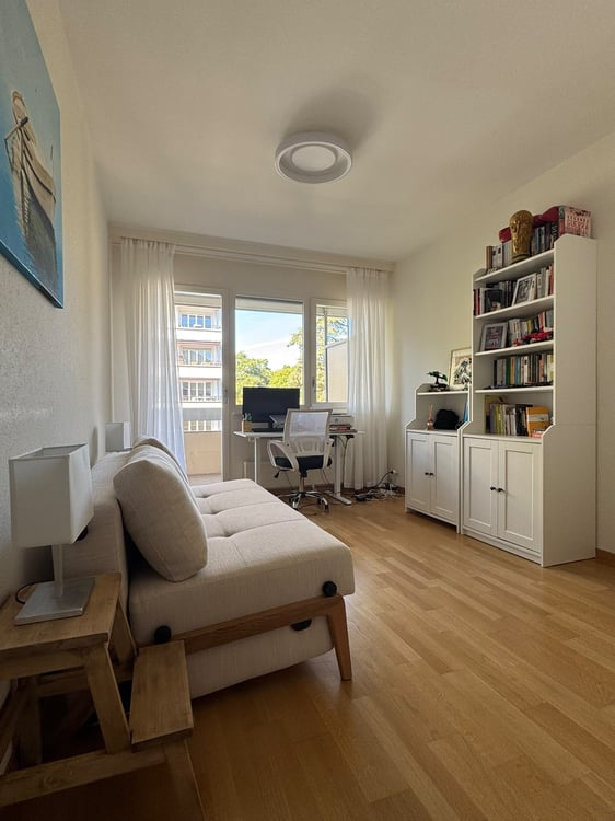Spacieux appartement de 5 pièces à louer – Avenue Krieg, Genève 9