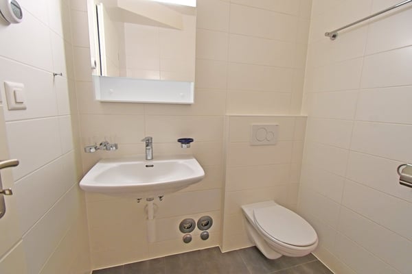 Charmant appartement de 1 pièces de 12 m1 au rez-de-chaussée à Lausanne 4