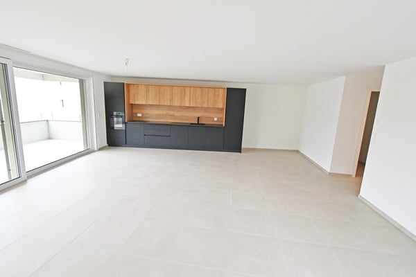 Appartement neuf de 3.5 pièces avec balcon à Neuchâtel