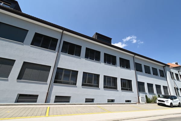 Appartement attique lumineux avec terrasse panoramique à Les Ponts-de-Martel 12