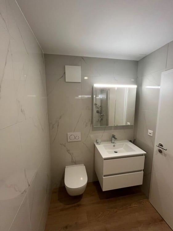 GRENAT-GRYON - STUDIO A LOUER A L'ANNEE OU A LA SAISON D'HIVER 3