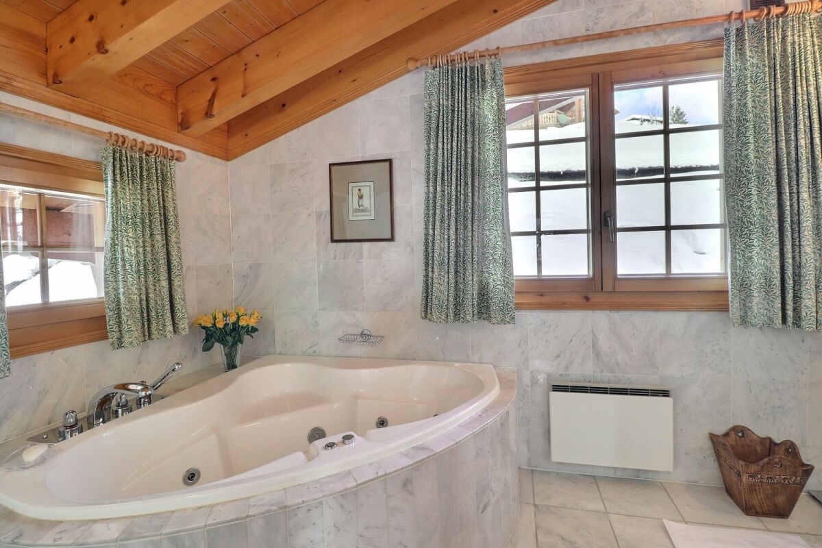 Chalet 5 pièces aux Mazots de Gryon