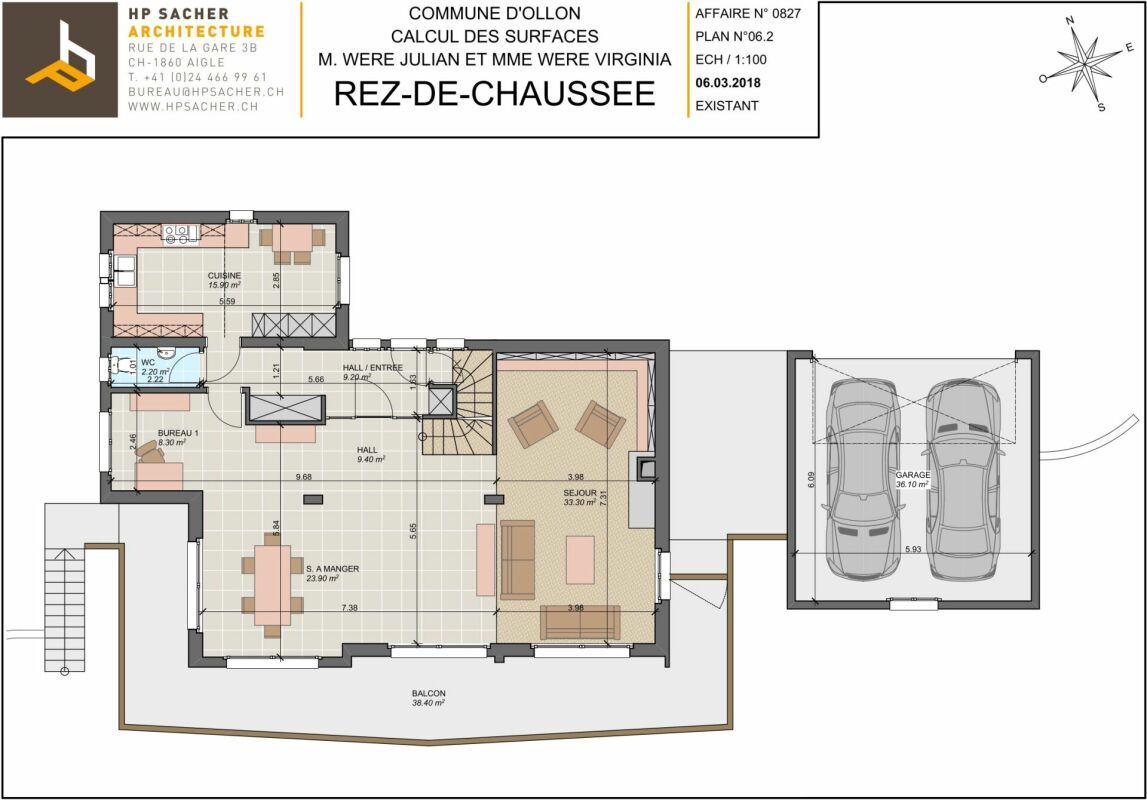 Three-story chalet in the residential complex with panoramic views of the Alps.