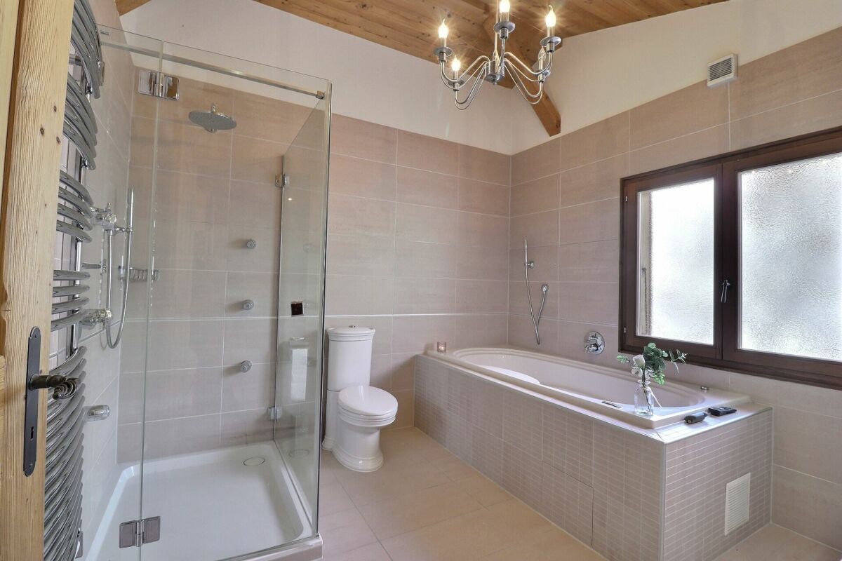 Chalet de 8 pièces à Villars