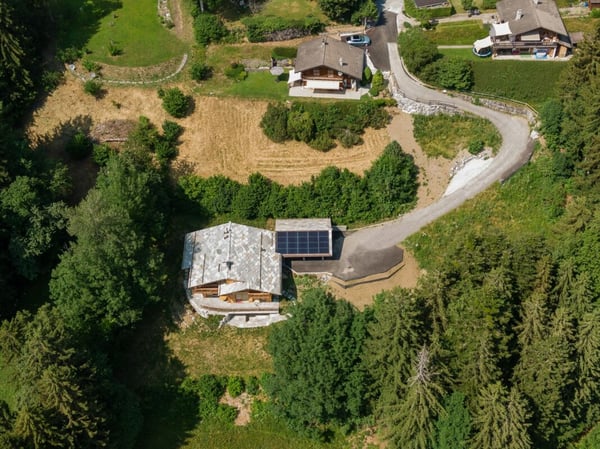 Chalet de 8 pièces avec vue imprenable 27