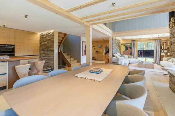 Chalet de 8 pièces avec vue imprenable 6