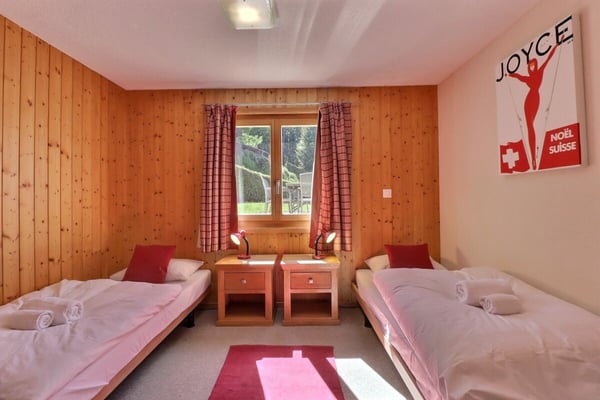Chalet avec vue panoramique sur les Alpes - 5 pièces 17
