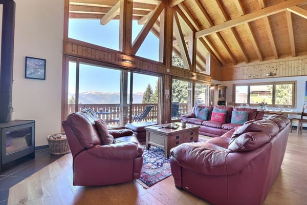 Chalet avec vue panoramique sur les Alpes - 5 pièces 2