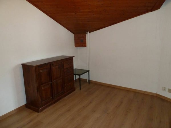 VILLARS-SOLEIL 26A - STUDIO A LOUER A L'ANNEE 4