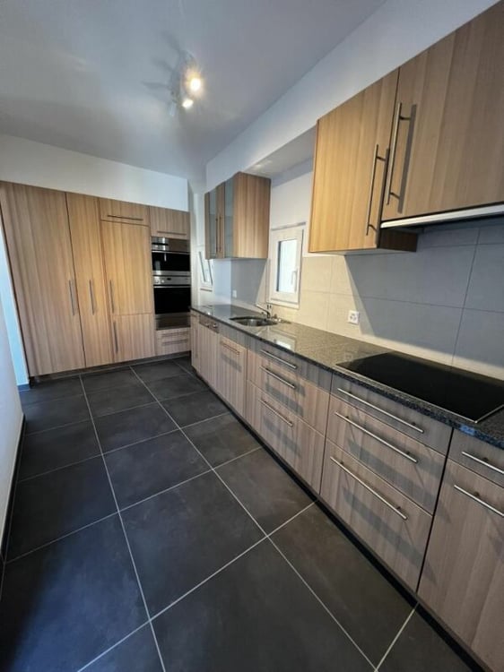 Appartement 4.5 pièces à Ollon VD 2