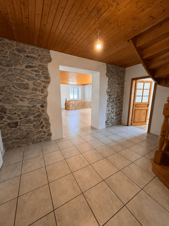 Forchex 14 - Maison de 6.5 pièces à louer à l'année 9