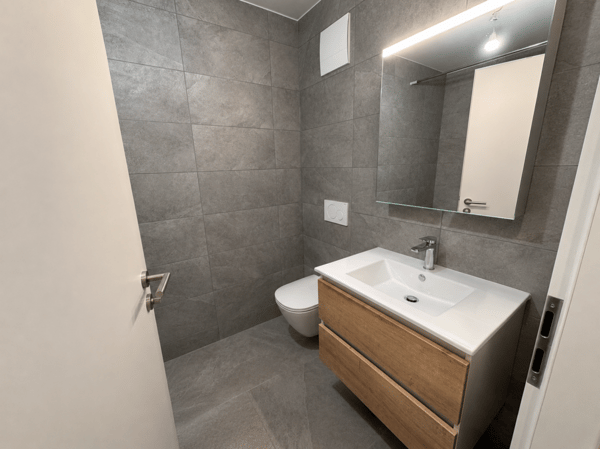 GRENAT GRYON 10 - STUDIO A LOUER A L'ANNEE 2