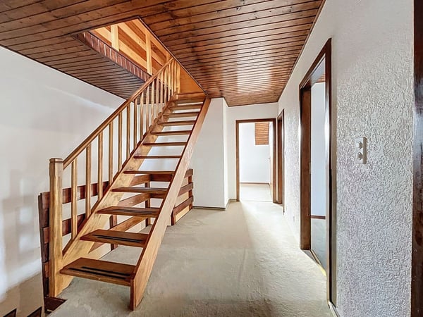 Belle villa à réinventer dans un cadre privilégié 10