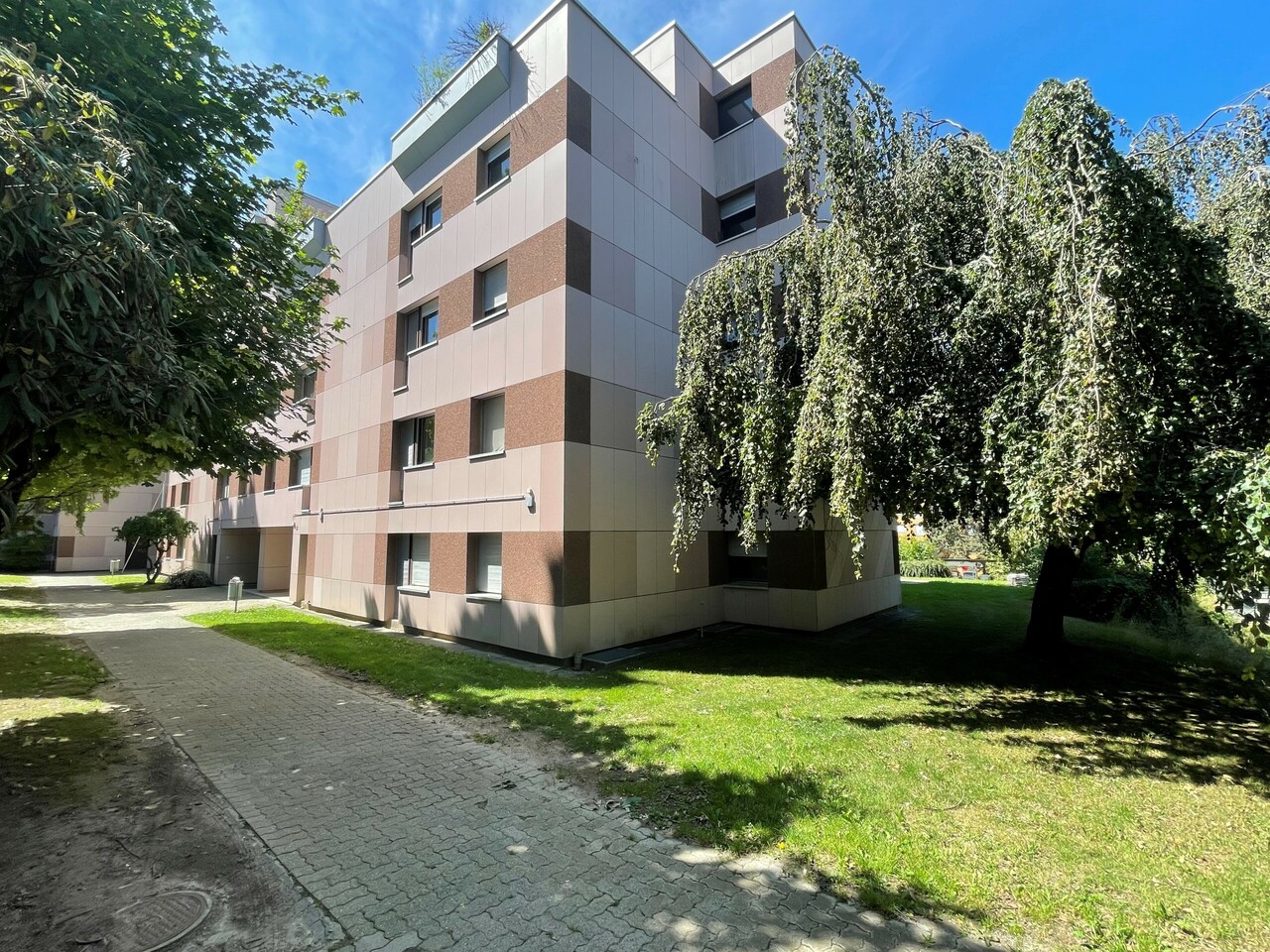 Bild Appartement de 5.5 pièces au 2ème étage avec balcon