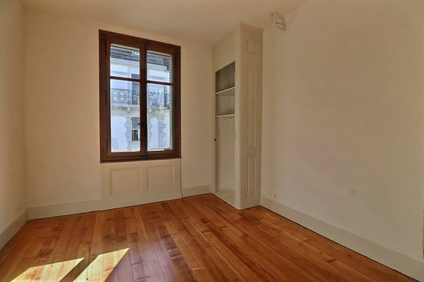 5.5 pièces au centre de Montreux 4