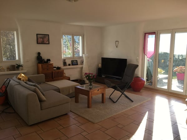 5.5 pièces en duplex avec terrasse à Jongny 6