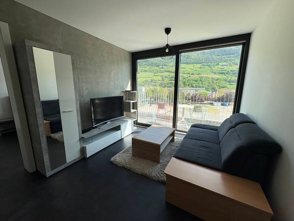 Appartement de 3.5 pièces au 4ème étage avec balcon 2