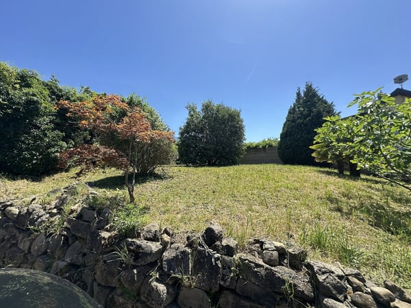 Spacieux 3,5 pces avec jardin 10