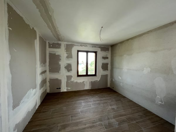 Spacieux appartement de 5.5 pièces en duplex en cours de rénovation. 4
