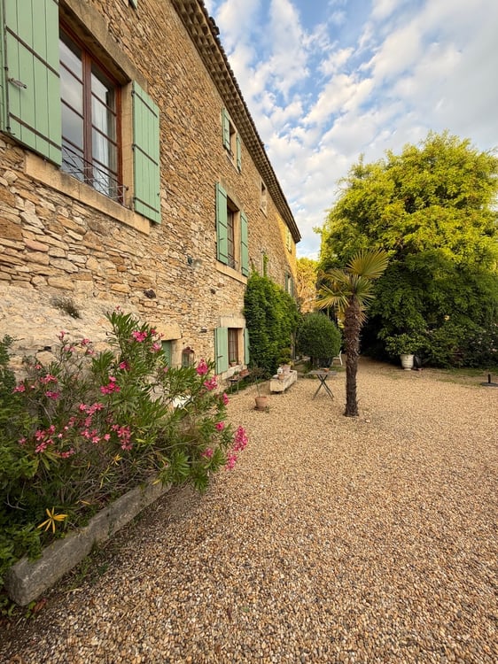 Gîte de 60 m2 dans bastide provençale avec terrasse privative 2