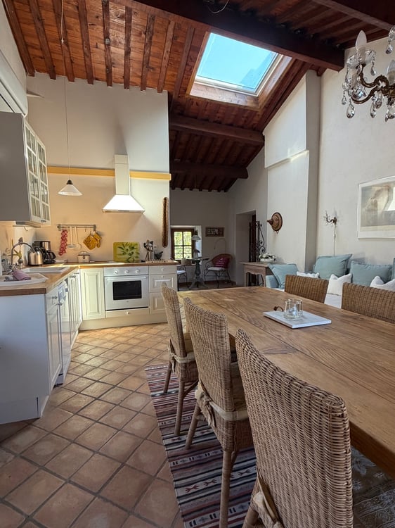 Gîte de 85 m2 dans bastide provençale 13