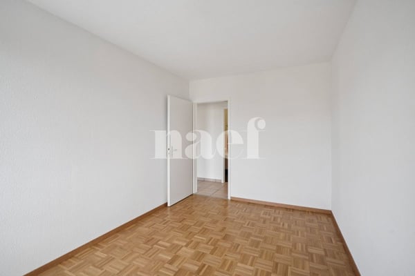 A Neuchâtel, proche de Serrrières, appartement de 1 pièces 8