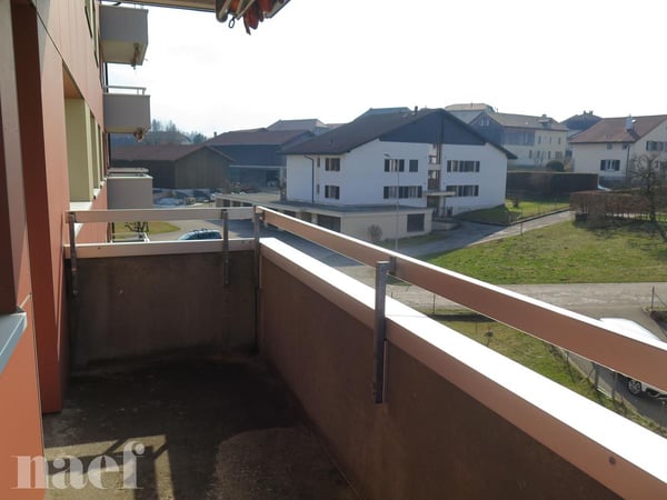 Superbe appartement de 1 pièces avec deux blacons à Saignelégier 9