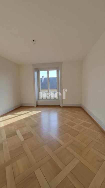 Appartement de 1 pièces situé au 4ème étage, rue de l'Eglise 6, 2000 Neuchâtel 7