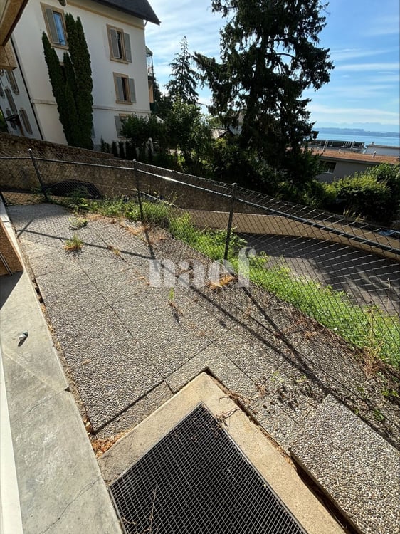 Appartement lumineux avec terrasse 6