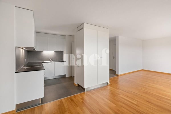 Sur les hauteurs de Neuchâtel, appartement de 4.5 pièces au 4ème étage 4