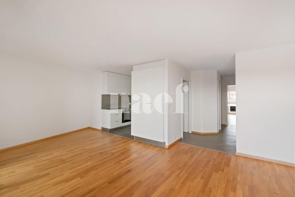 Sur les hauteurs de Neuchâtel, appartement de 4.5 pièces au 4ème étage 2