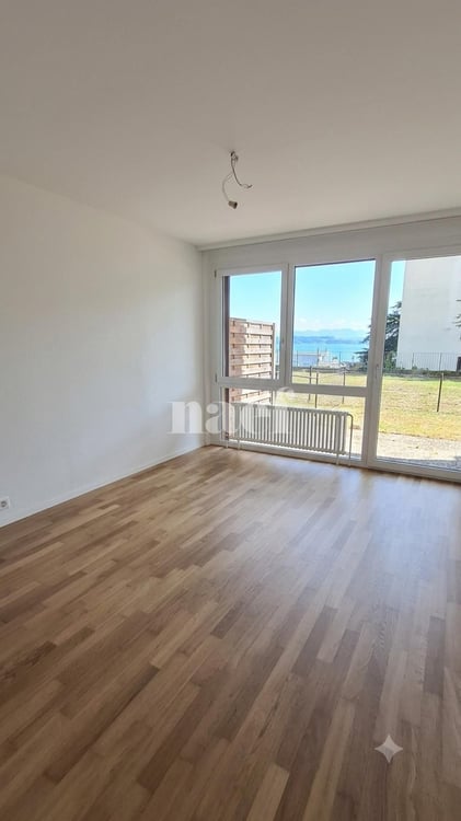 Appartement de 2 pièces au rez-de-chaussée 4