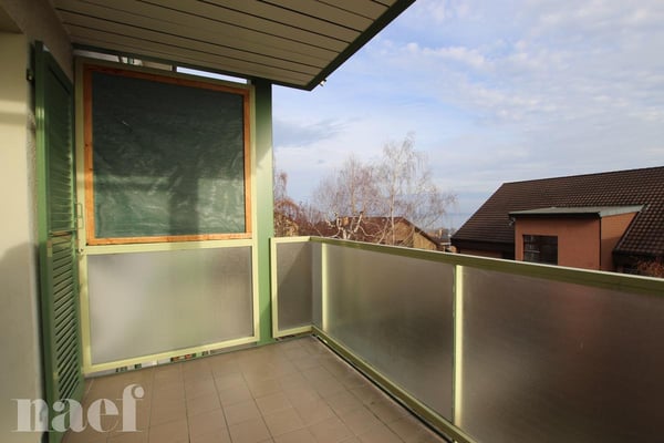 Bel appartement de 3 pièces, proche des commodités. 8