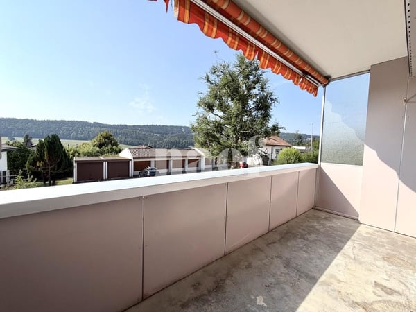 Bel appartement de 4 pièces avec vue dégagée et balcon 10